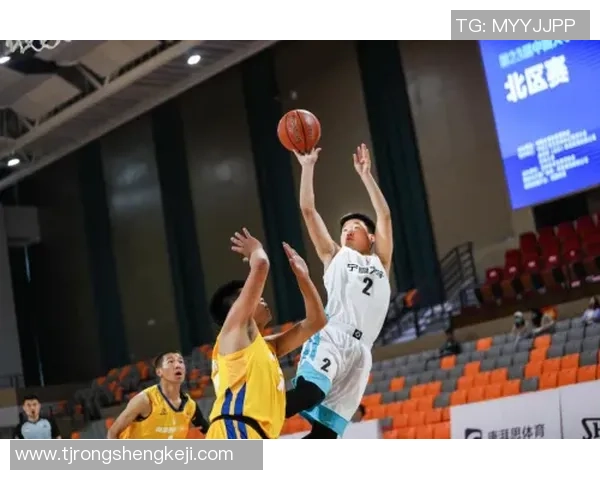 武汉篮球队成长之路：从默默无闻到璀璨辉煌的奋斗历程